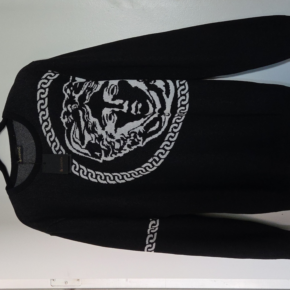 LaVerita Medusa Blk/Wht Sweater